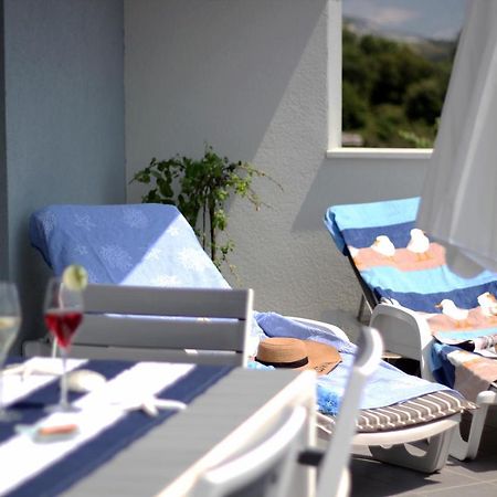 Apartman Cicibella Kaštela Esterno foto