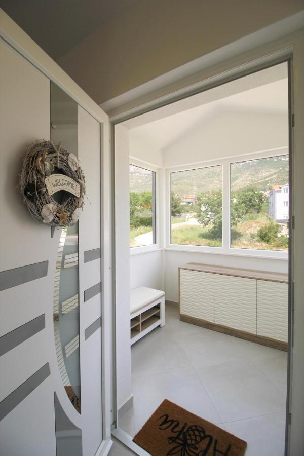 Apartman Cicibella Kaštela Esterno foto
